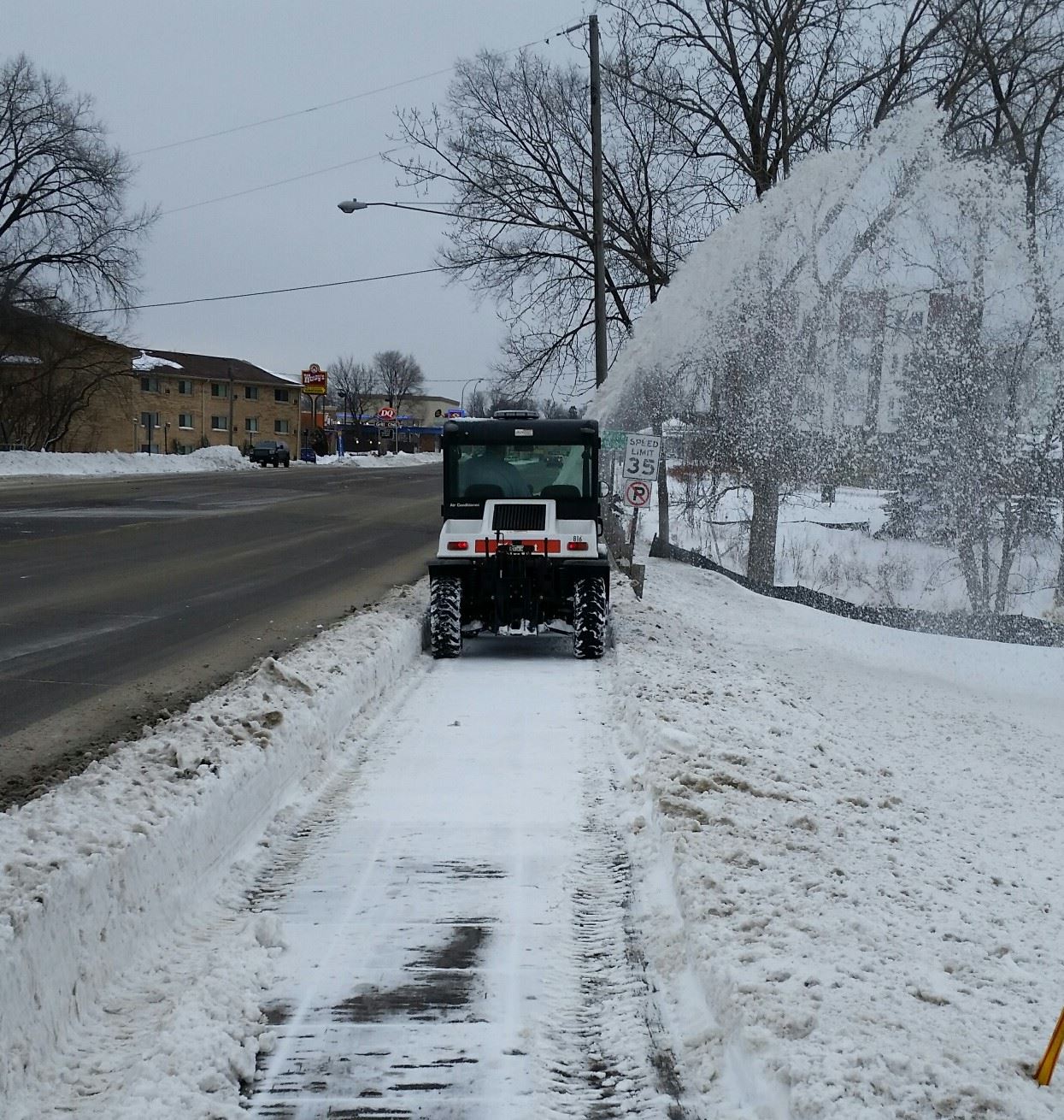 2018 sidewalk snow removal along Blake Road